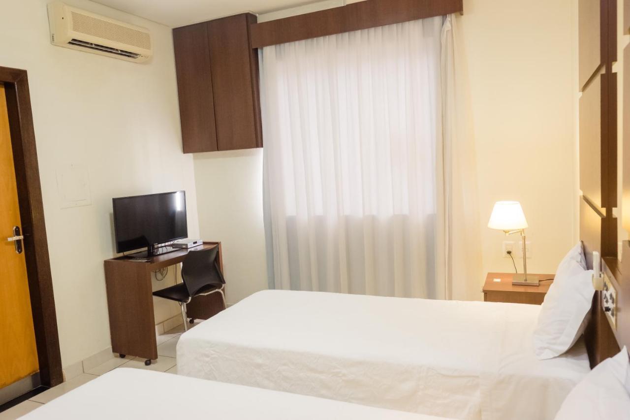 Ibituruna Center Hotel Governador Valadares Buitenkant foto