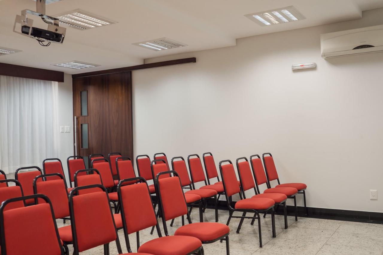 Ibituruna Center Hotel Governador Valadares Buitenkant foto